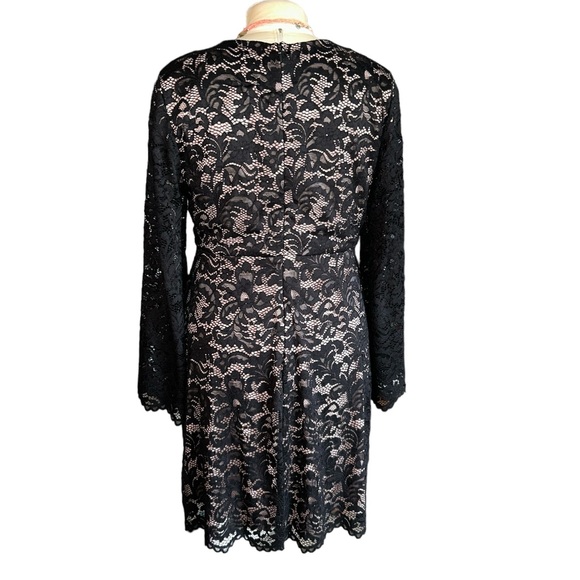 Ivanka Trump Black Lace V-Neck Bell Sleeve Fully Lined Dress Size 14 - Picture 4 of 14